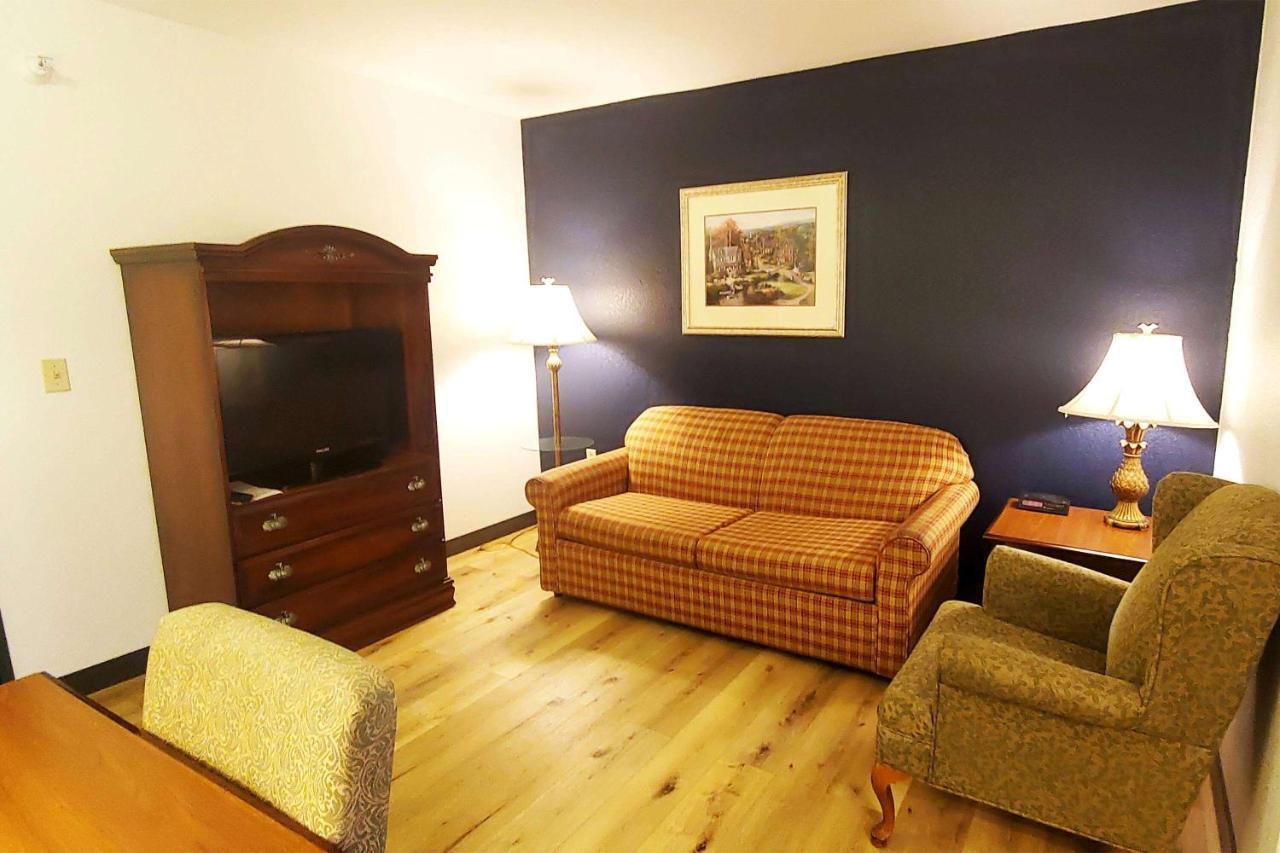 Wingate By Wyndham Youngstown - Austintown ภายนอก รูปภาพ