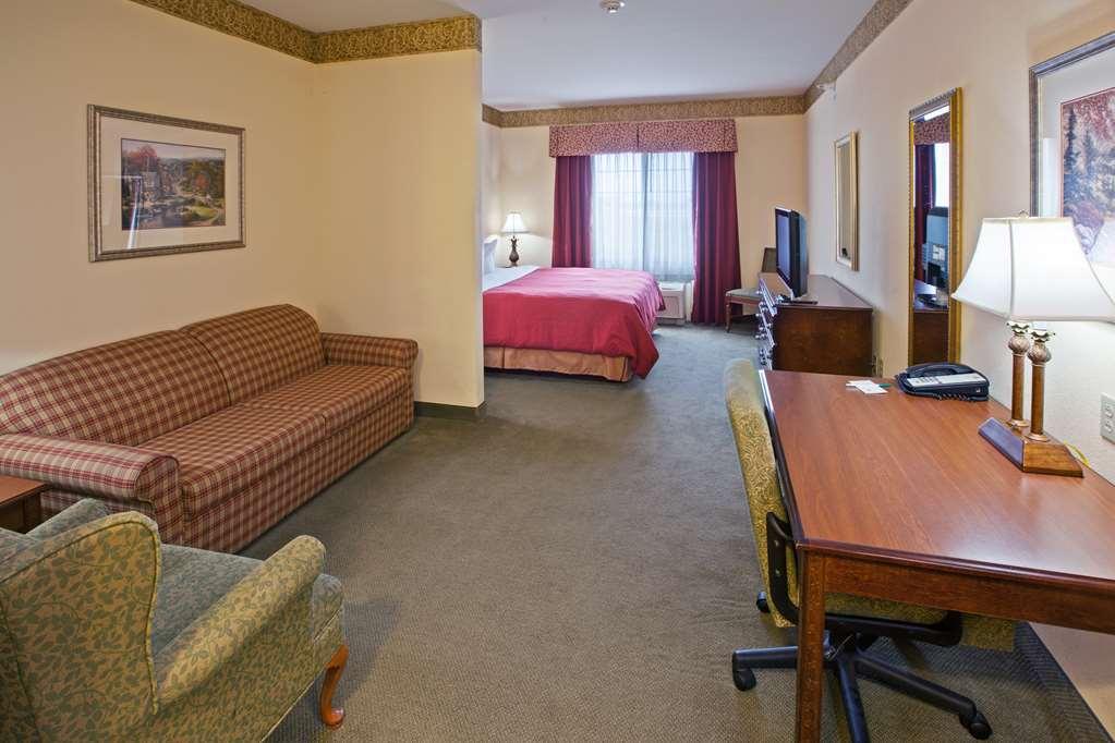 Wingate By Wyndham Youngstown - Austintown ภายนอก รูปภาพ