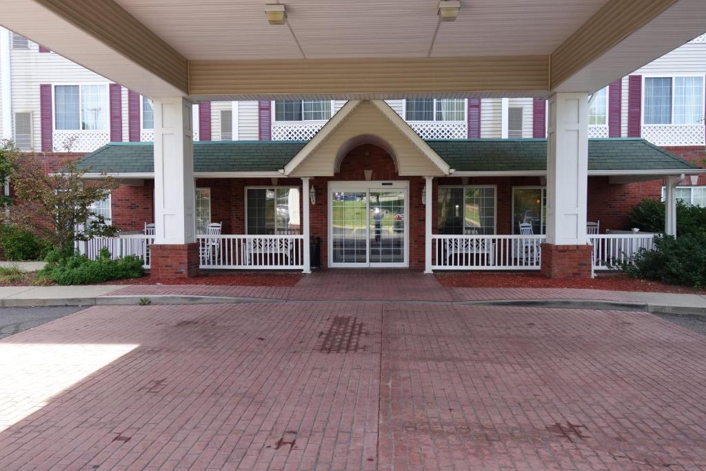 Wingate By Wyndham Youngstown - Austintown ภายนอก รูปภาพ